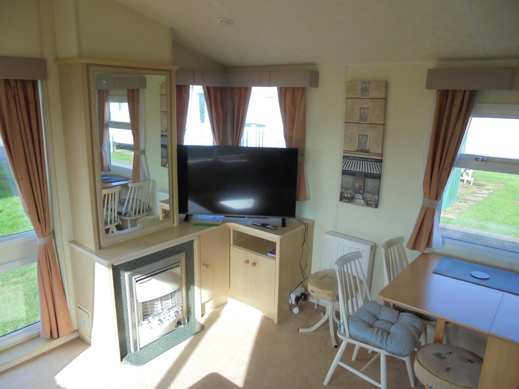 Sealands Everglade Ii:- 6 Berth, Central Heated Access To The Beach Ingoldmells Exterior foto